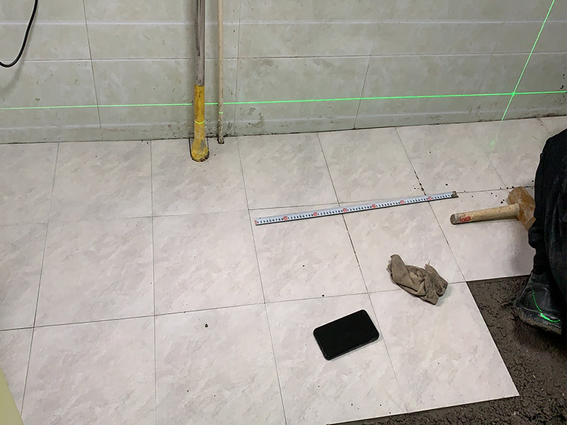 地磚維修電話打不通時，不妨自己嘗試進行地磚維修